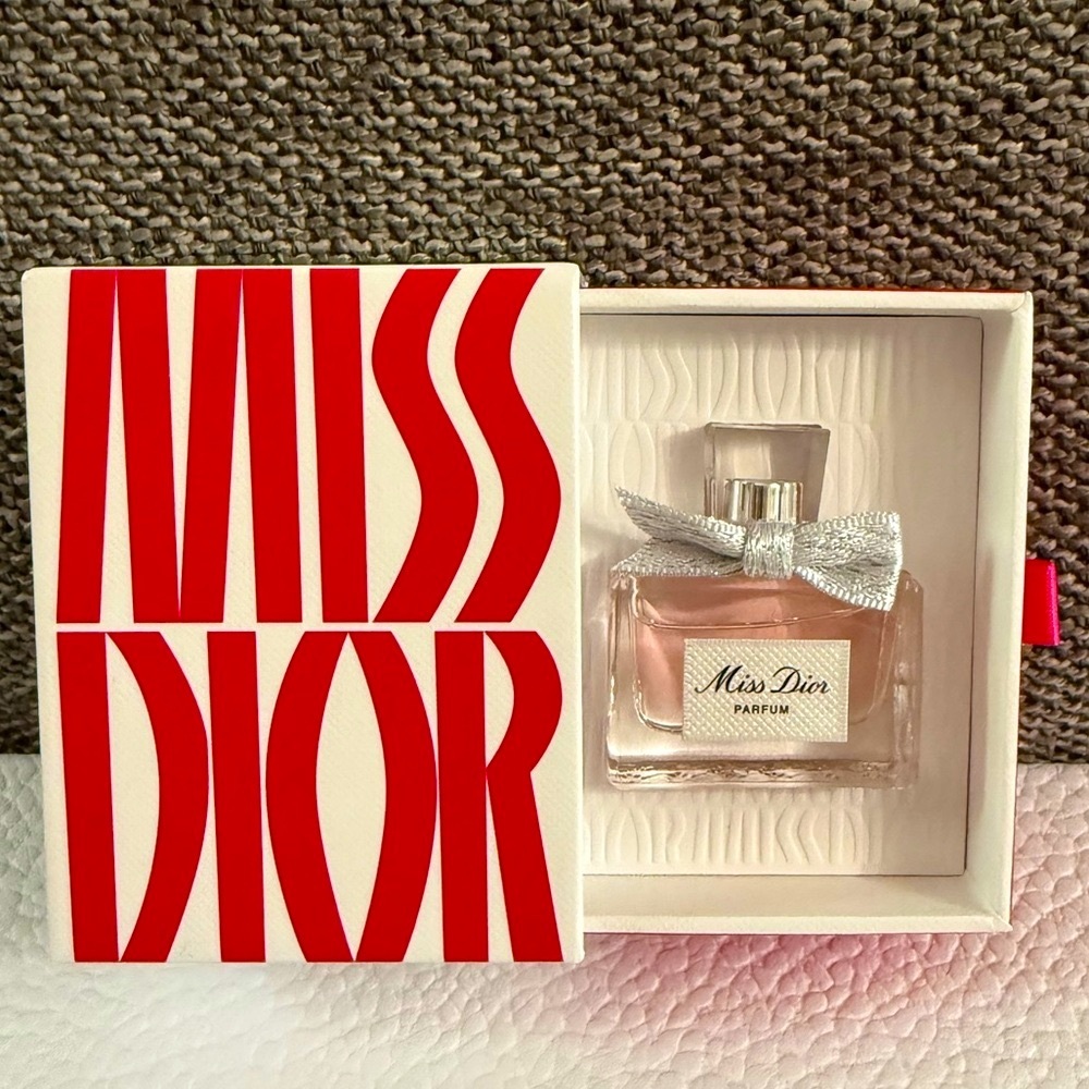 Dior Miss Dior Parfum New Release 5 ml 0.17 FL OZ Travel Size Miniature New - Picture 3 of 12